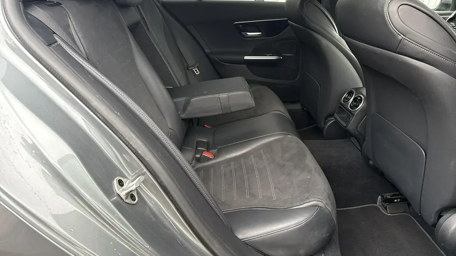 MERCEDES-BENZ C Klasa -