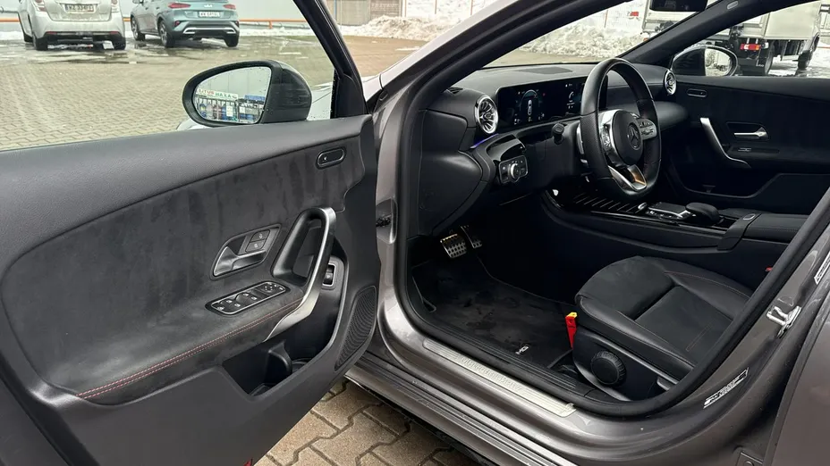 MERCEDES-BENZ A Klasa -