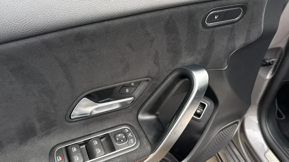 MERCEDES-BENZ A Klasa -