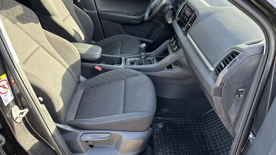 SKODA Karoq -