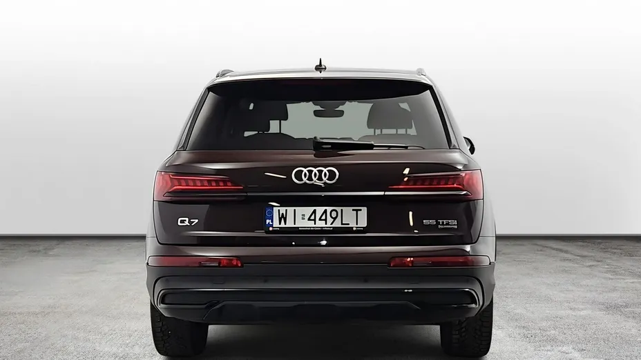 AUDI Q7 -
