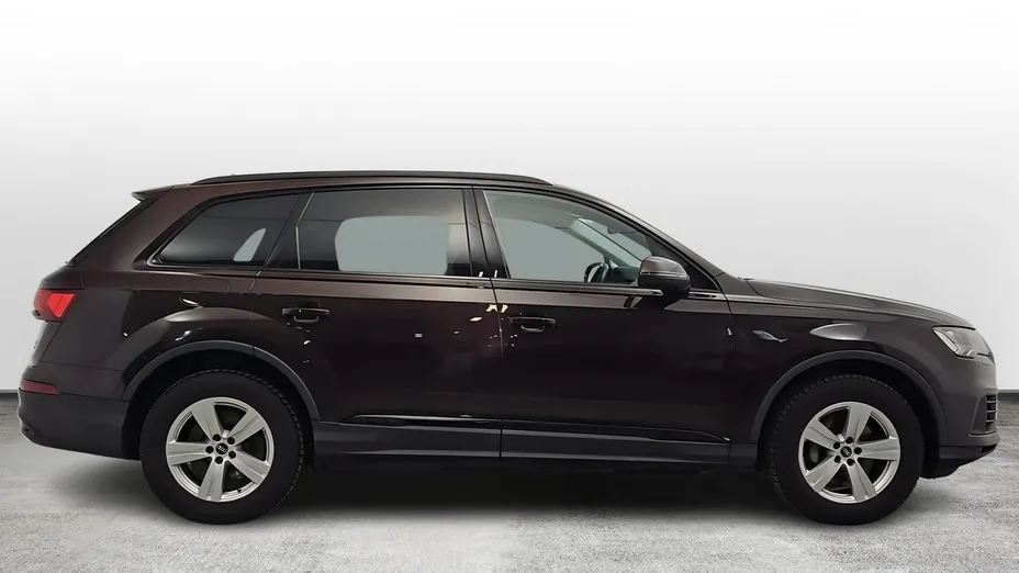 AUDI Q7 -