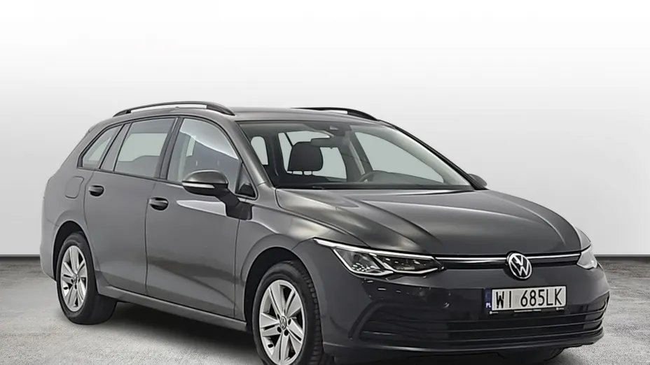VOLKSWAGEN Golf -