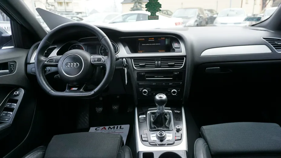 AUDI A4 Avant -