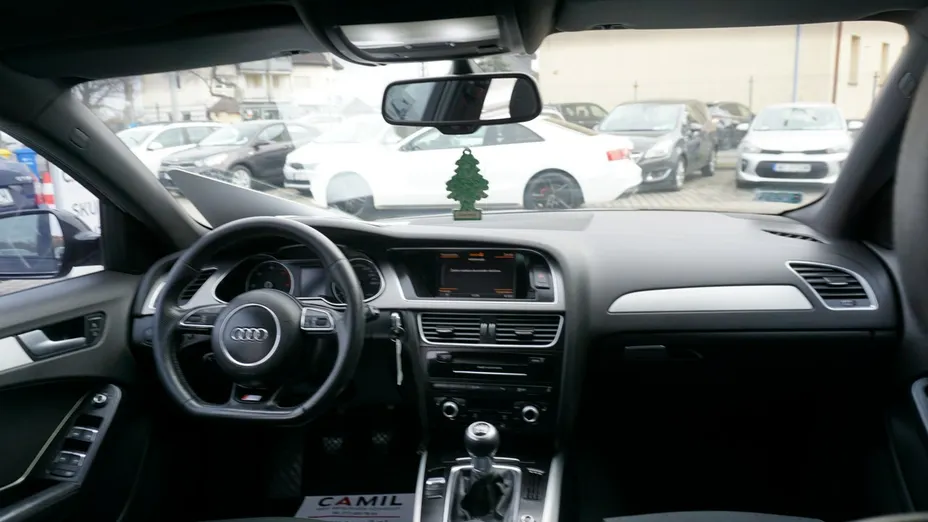 AUDI A4 Avant -