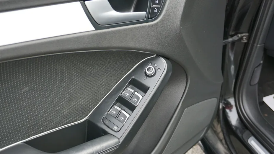 AUDI A4 Avant -