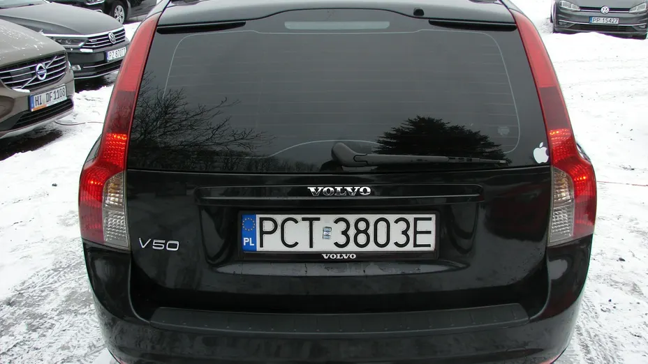 VOLVO V50 -