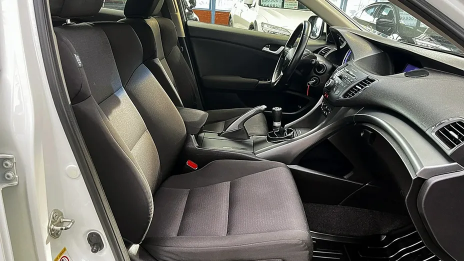 HONDA Accord -