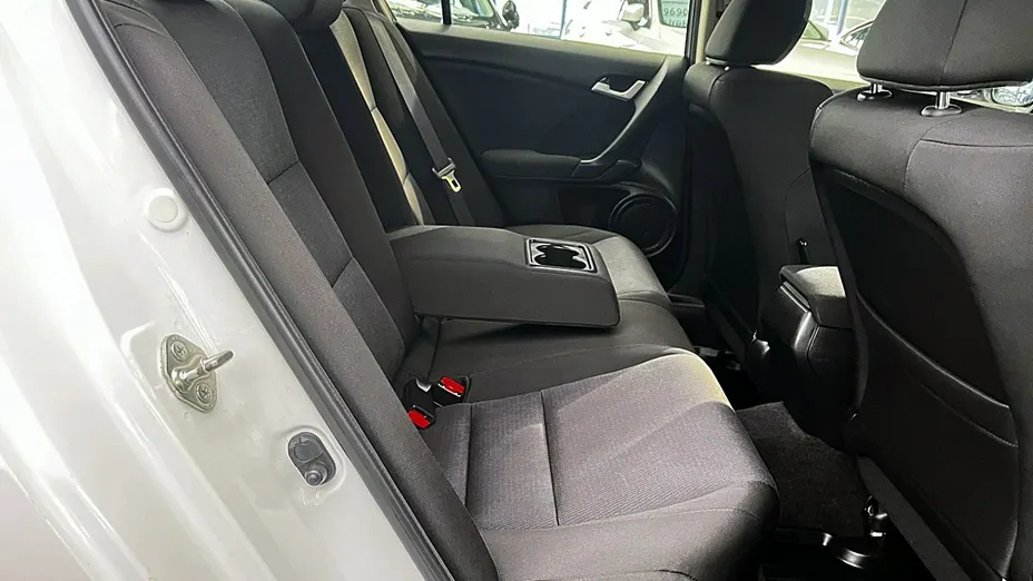 HONDA Accord -