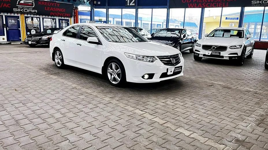 HONDA Accord -