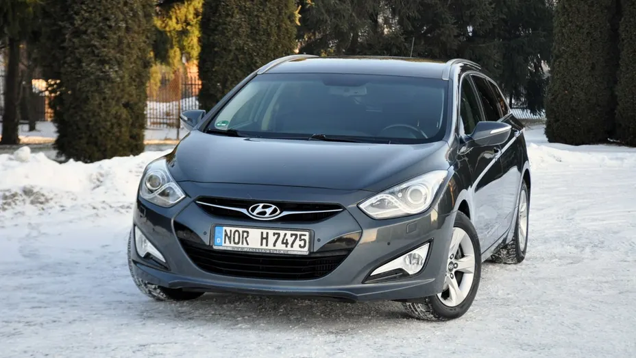 HYUNDAI i40 -