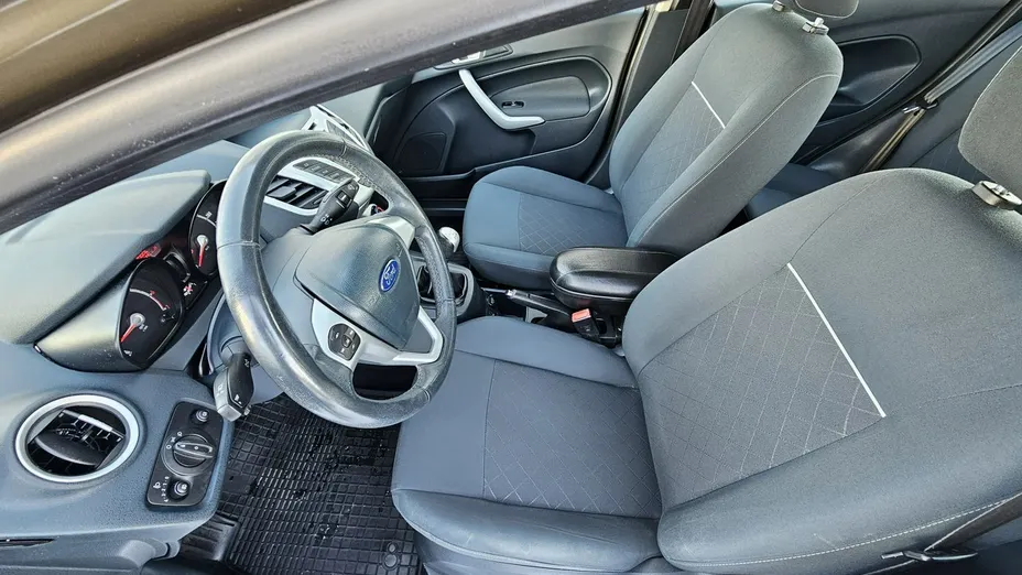 FORD Fiesta -