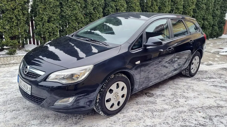 OPEL Astra -