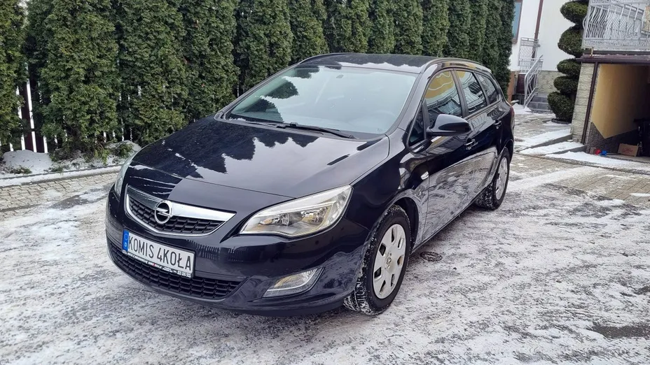 OPEL Astra -