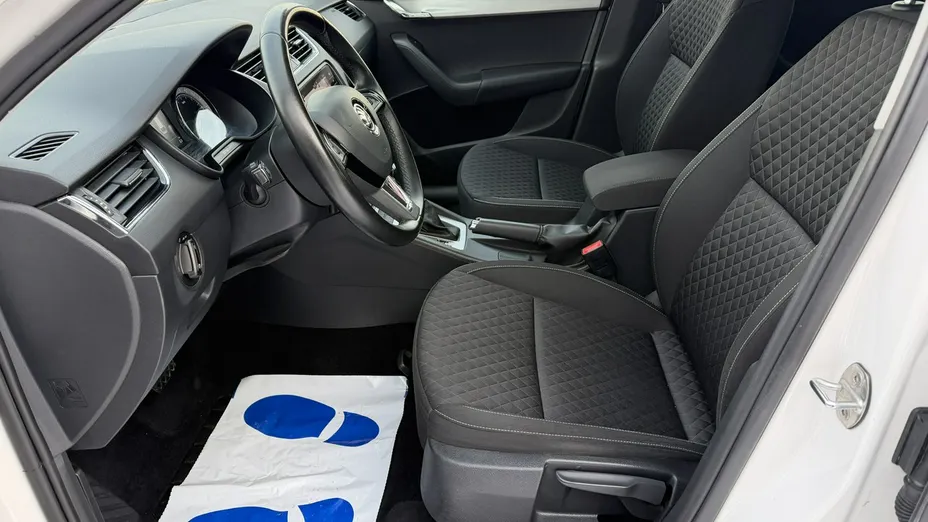SKODA Octavia -