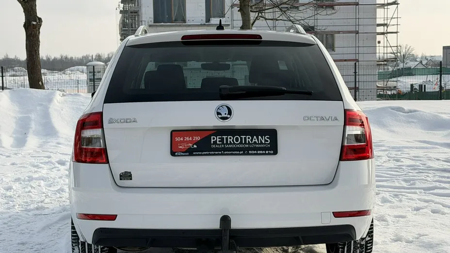 SKODA Octavia -