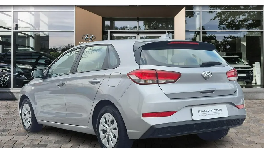 HYUNDAI i30 -