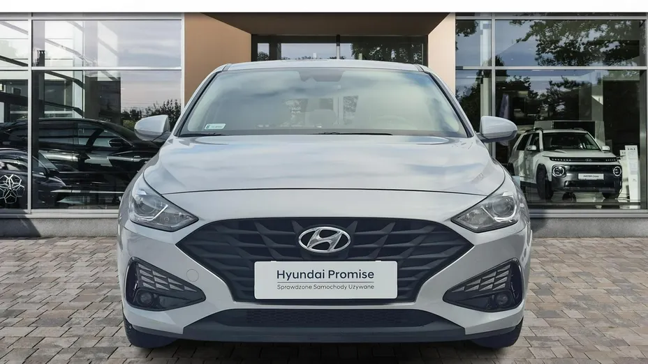 HYUNDAI i30 -