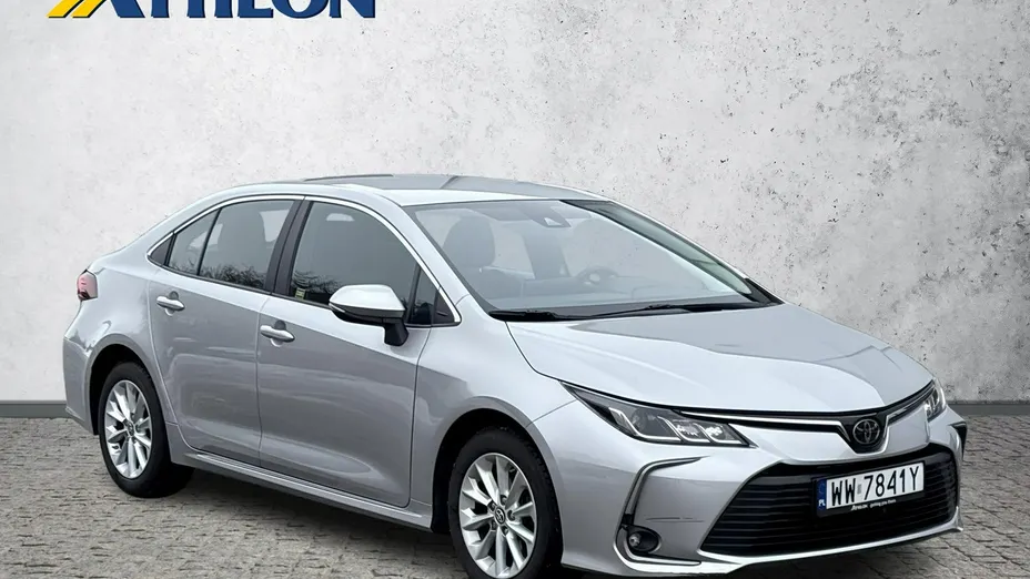 TOYOTA Corolla -
