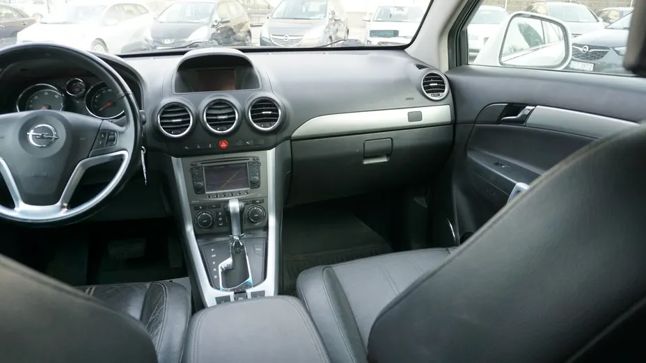 OPEL Antara -
