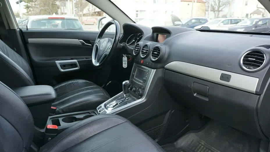 OPEL Antara -