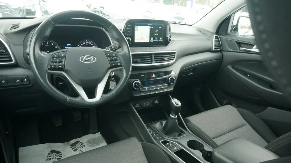 HYUNDAI Tucson -