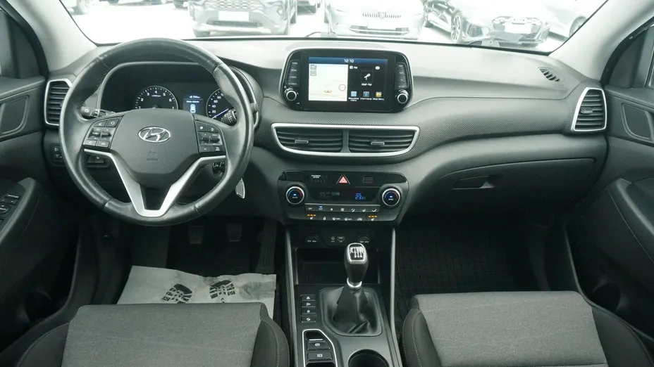 HYUNDAI Tucson -