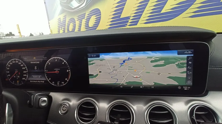 MERCEDES-BENZ E Klasa -