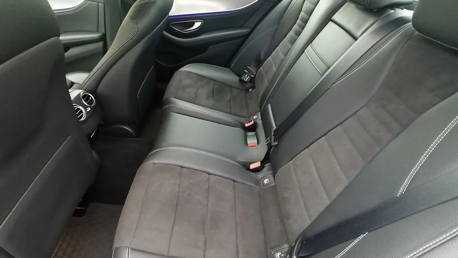 MERCEDES-BENZ E Klasa -