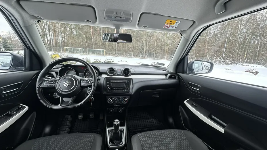 SUZUKI Swift -