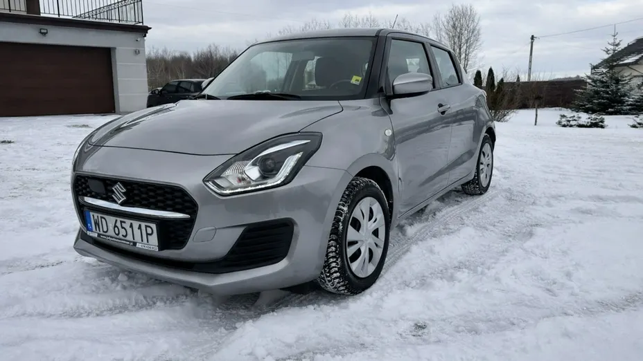 SUZUKI Swift -