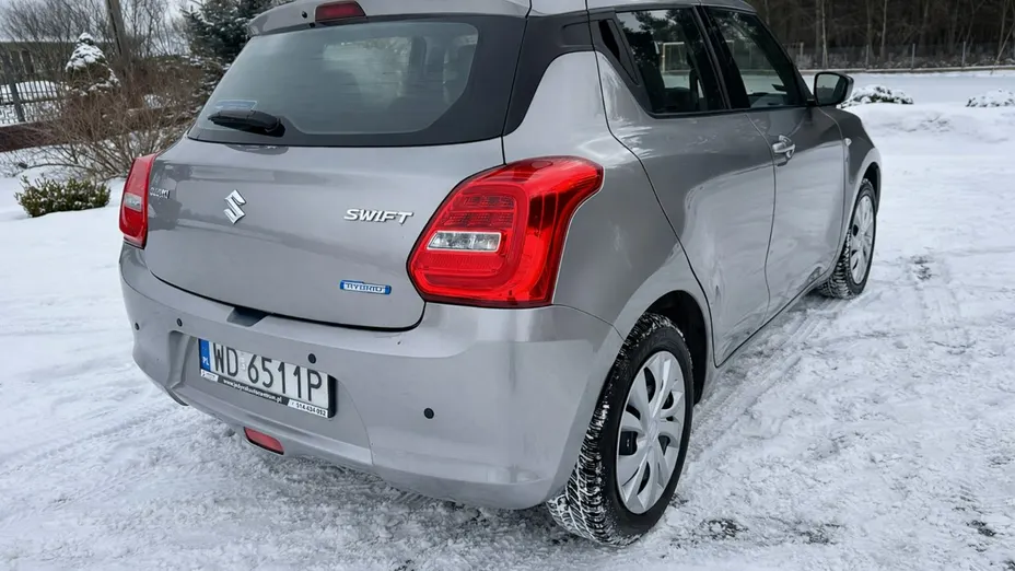 SUZUKI Swift -
