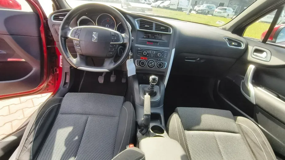 CITROEN DS4 -