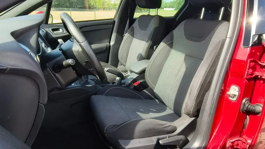 CITROEN DS4 -