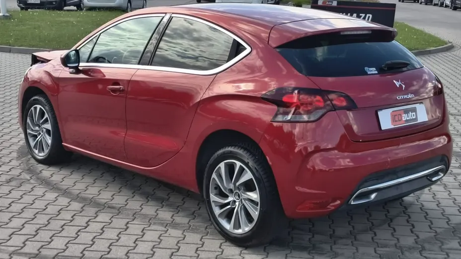 CITROEN DS4 -