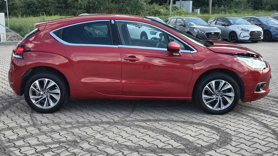 CITROEN DS4 -