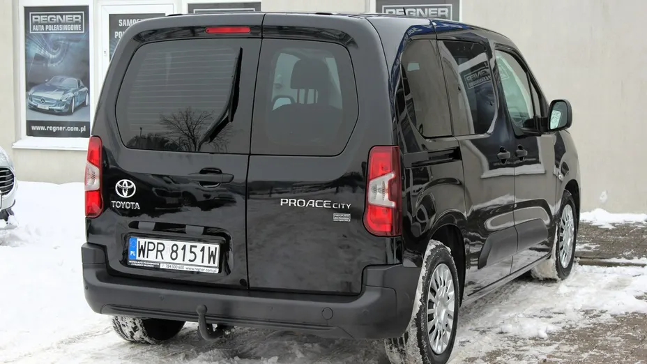 TOYOTA Proace City Verso -