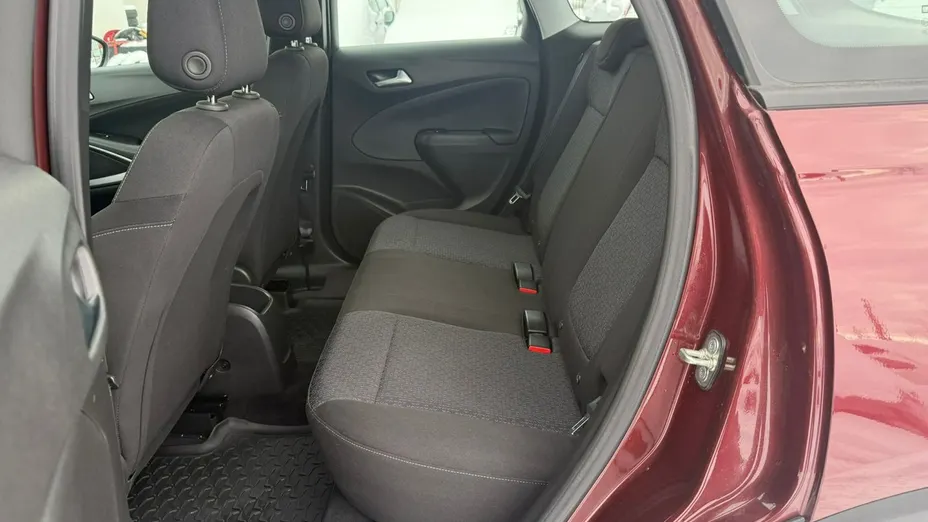 OPEL Crossland X -