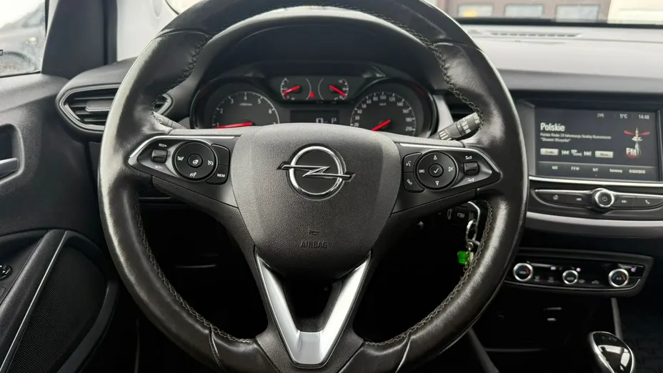OPEL Crossland X -