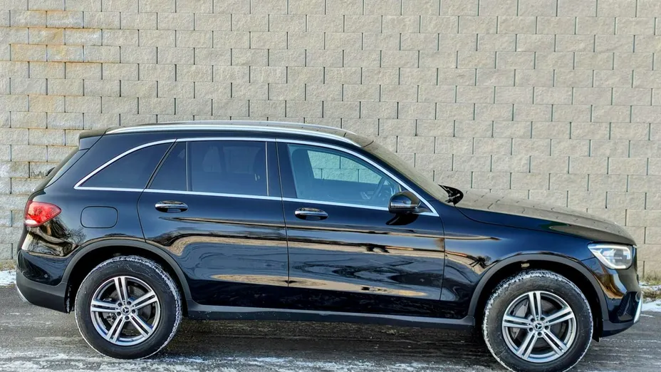 MERCEDES-BENZ GLC -
