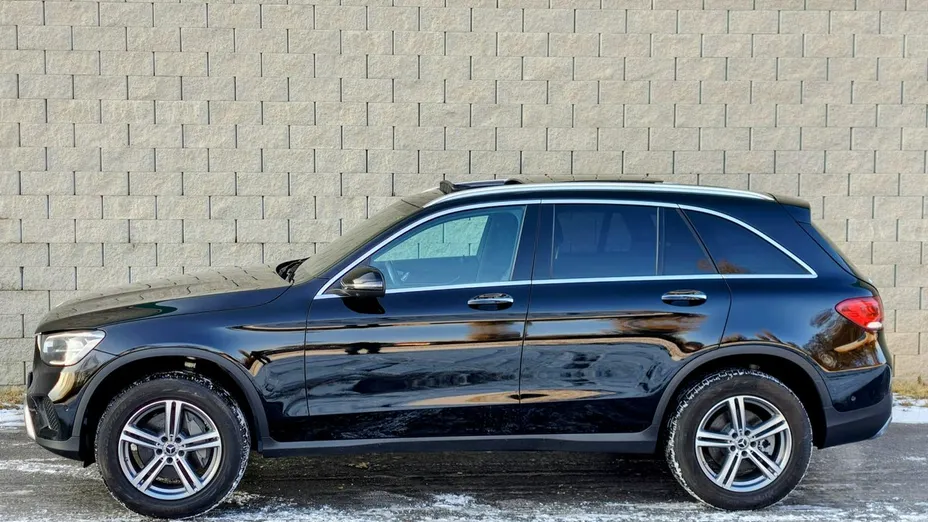 MERCEDES-BENZ GLC -