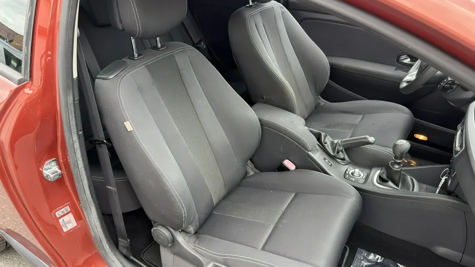 RENAULT Megane -