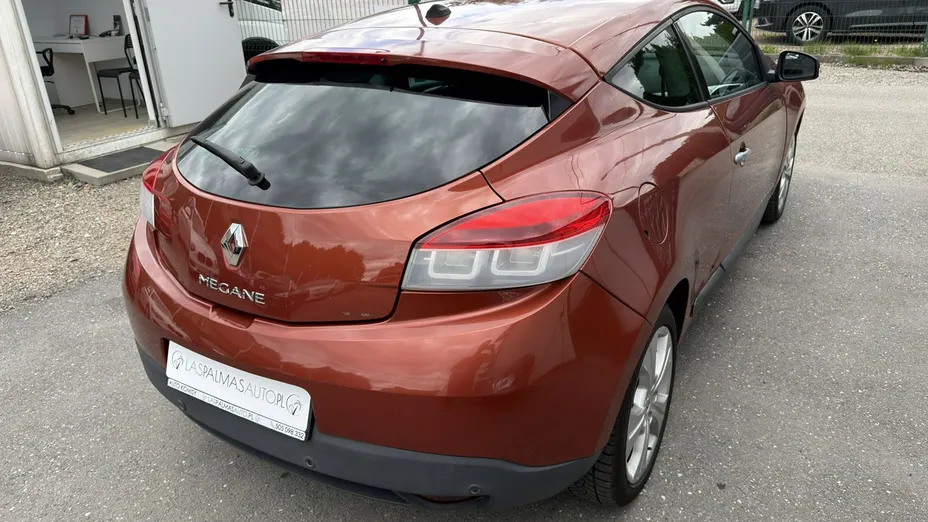 RENAULT Megane -