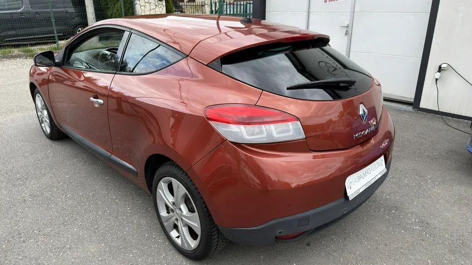 RENAULT Megane -