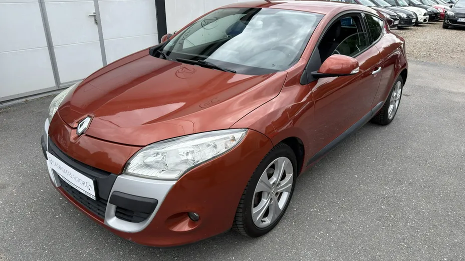 RENAULT Megane -