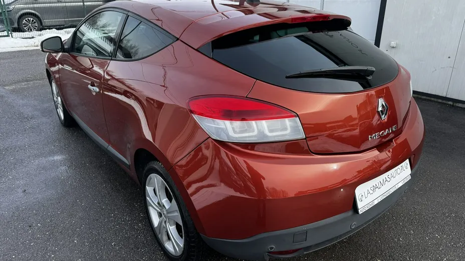 RENAULT Megane -