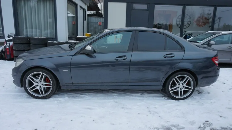 MERCEDES-BENZ C Klasa -
