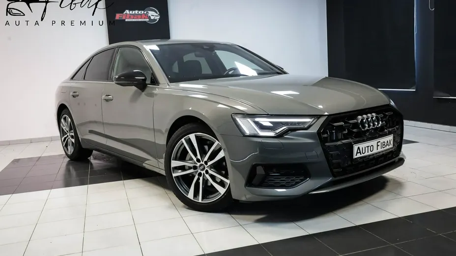 AUDI A6 -