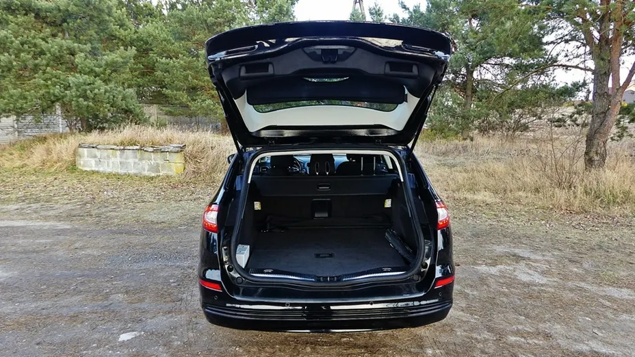 FORD Mondeo -
