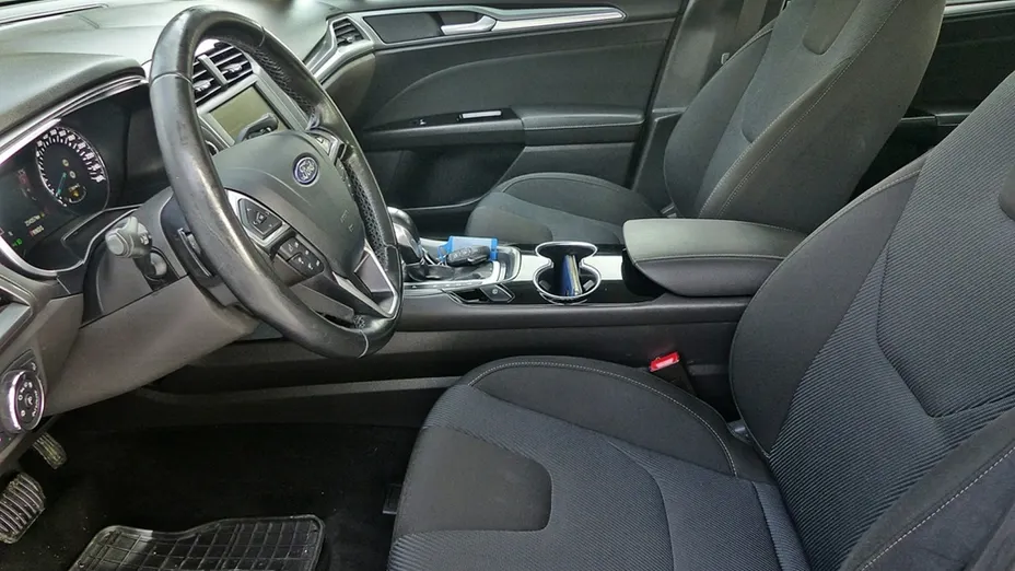 FORD Mondeo -
